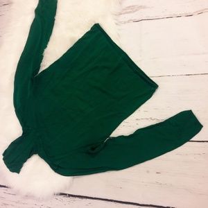 Anne Klein Green turtle neck sweater